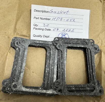 Joint d'étanchéité circulaire pour cadre rectangulaire d'aviation HP9-052 avec pattes de montage d'angle et cordons d'étanchéité de surface